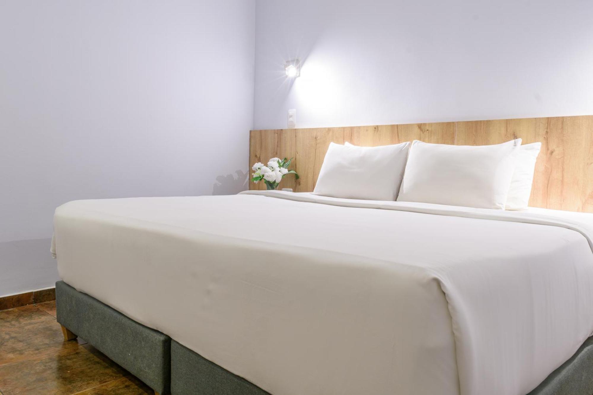Hotel Caribbean Cartagena Esterno foto